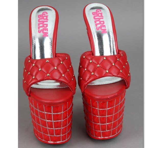 Looking for extreme high heels. At least 5" - Picture 5 of 5